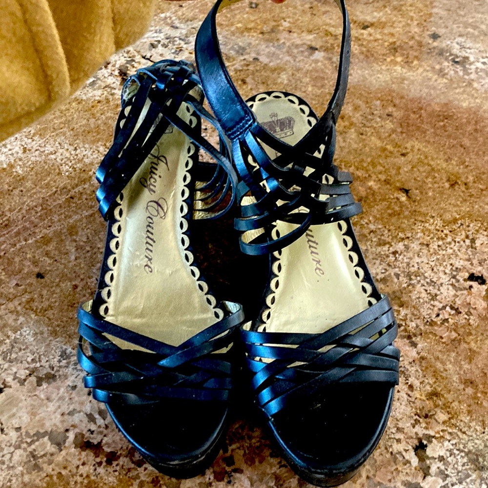 Juicy couture platform heels